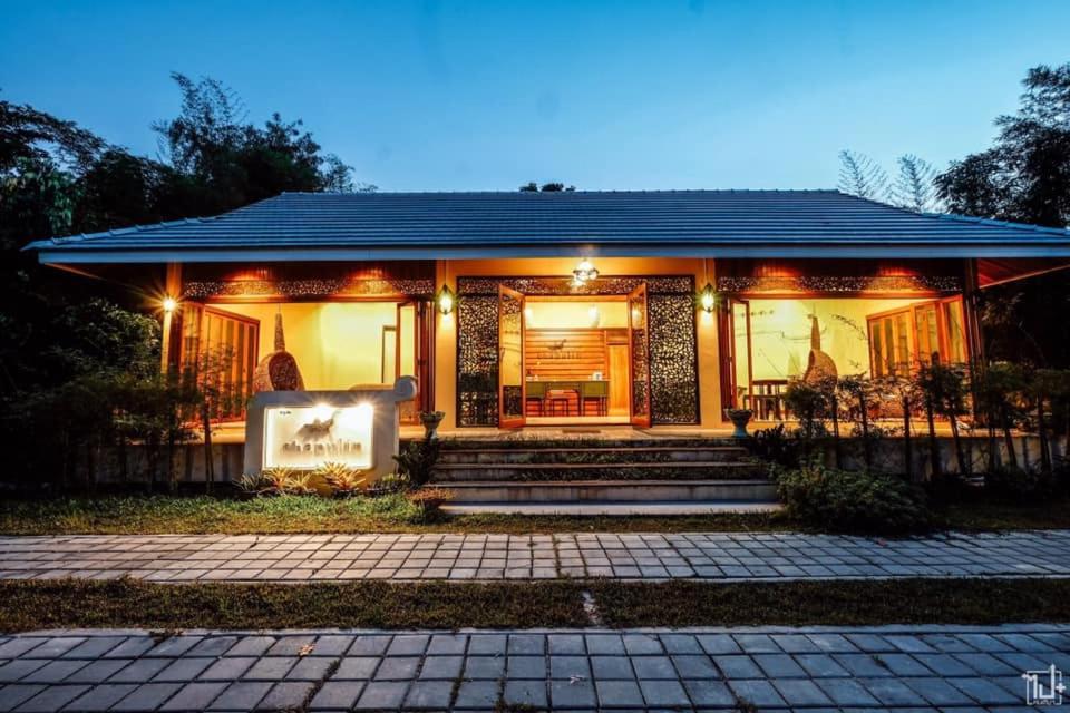 Chapulin Natural Resort Chiang Mai Buitenkant foto