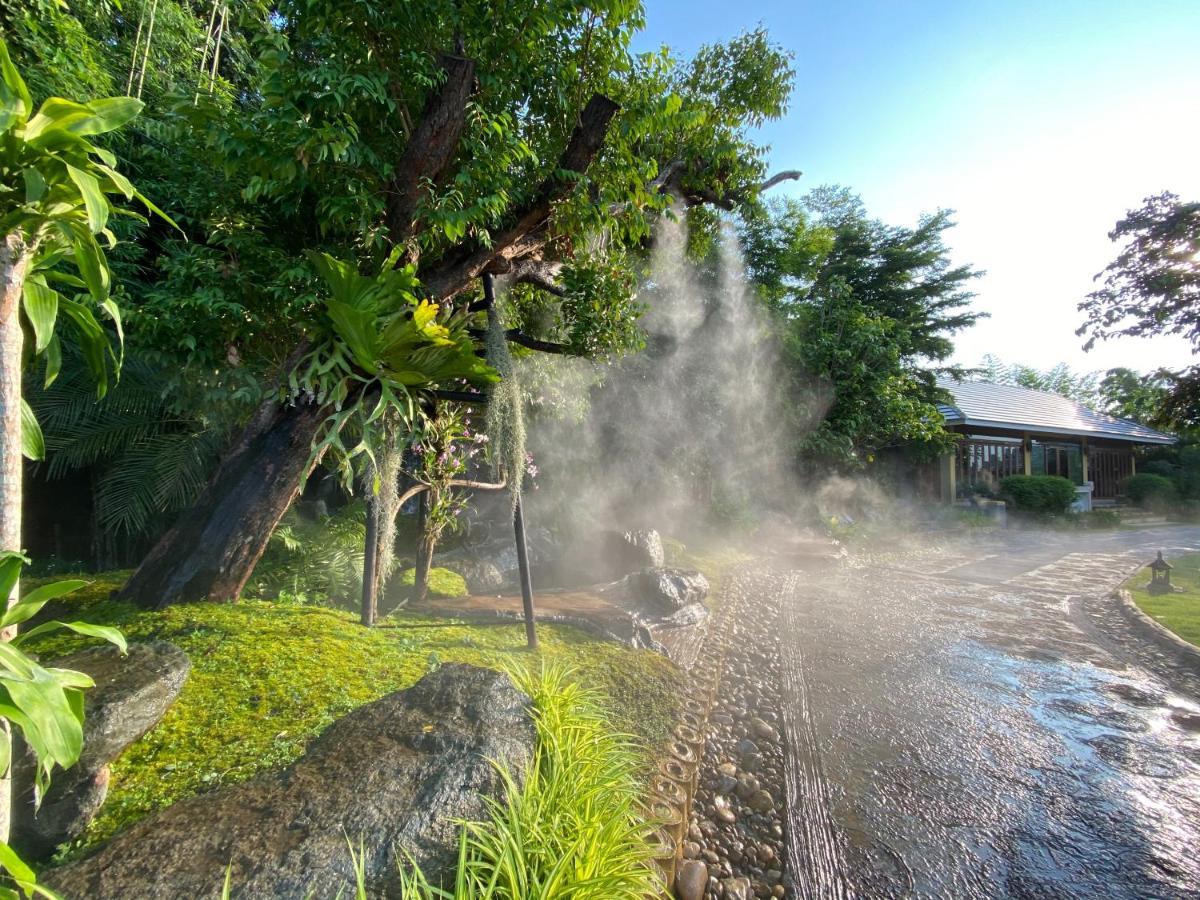 Chapulin Natural Resort Chiang Mai Buitenkant foto